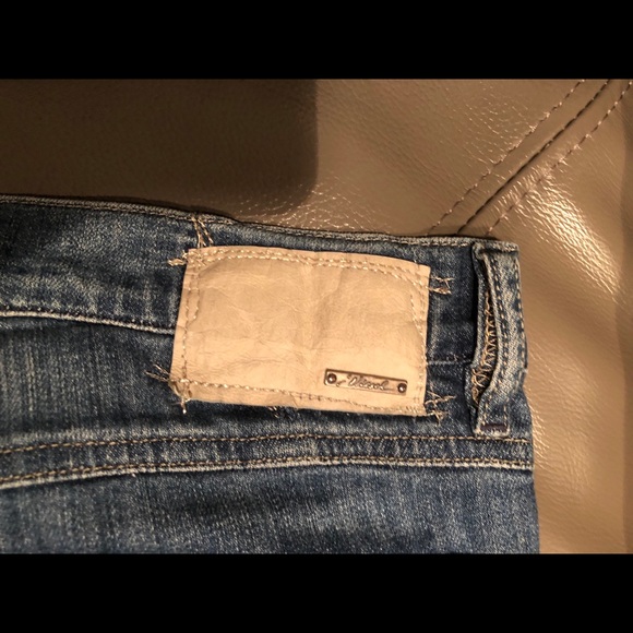 Diesel Livy Skinny Jeans 24 - Picture 6 of 8
